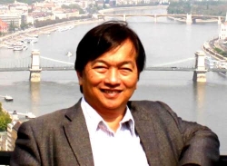 Tiến sĩ Bùi Minh Phong